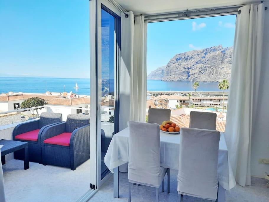 Amazing View Los Gigantes & La Gomera Apartment Acantilado de los Gigantes Luaran gambar