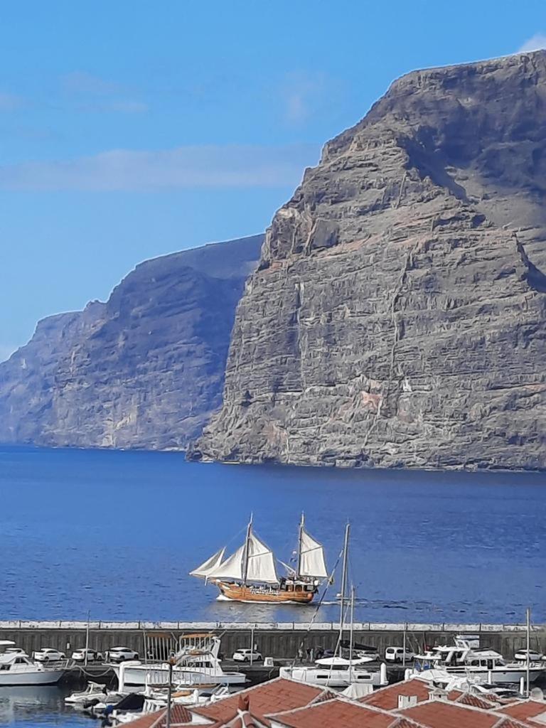 Amazing View Los Gigantes & La Gomera Apartment Acantilado de los Gigantes Luaran gambar